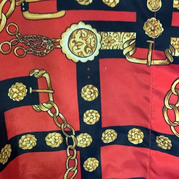 Vintage Jordan Red Gold Black Chain and Belt Print Long Sleeve Blouse Size 14 - Picture 5 of 13
